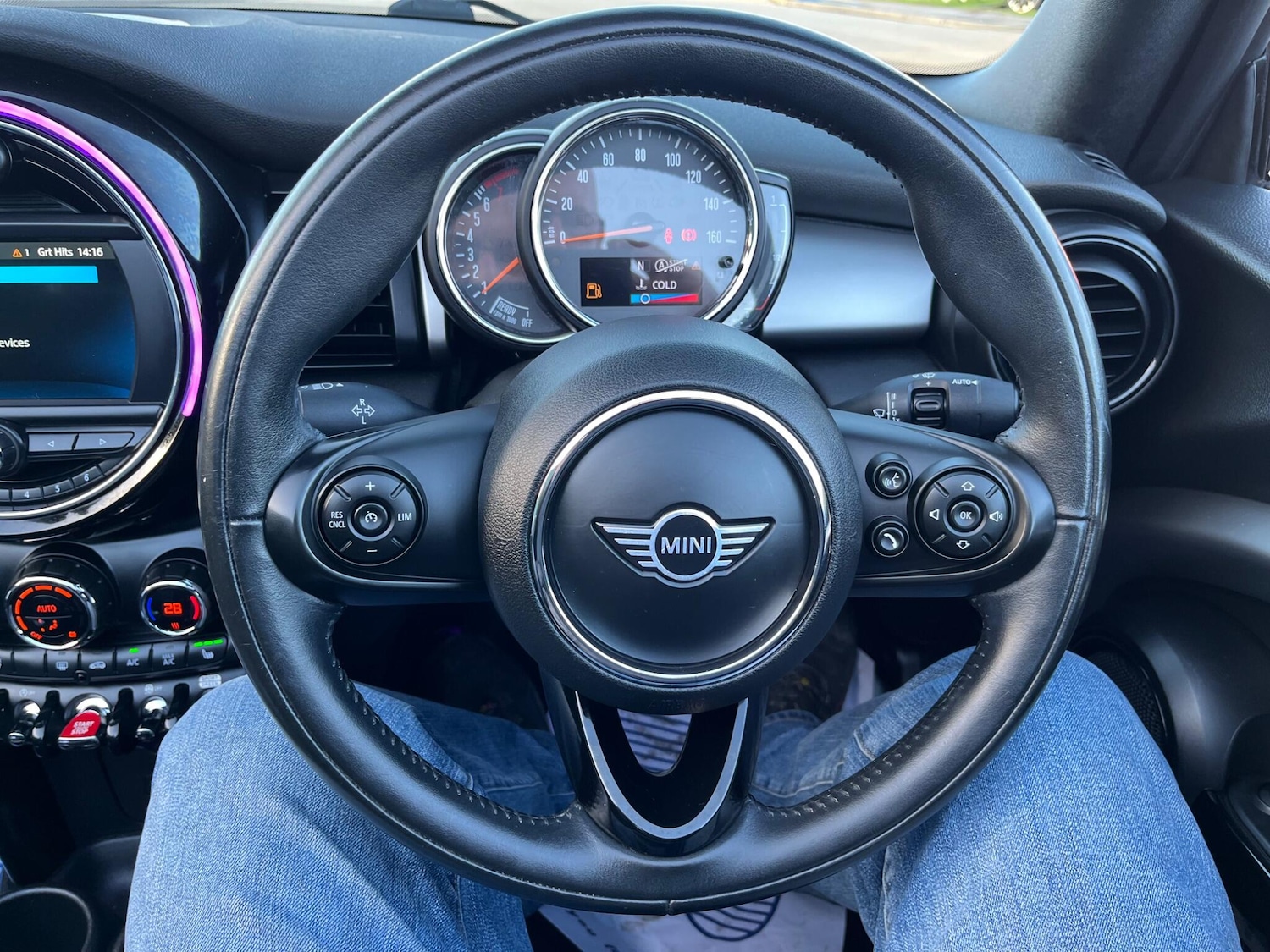 Used MINI Convertible 2018 for sale - 76886993: Photo 17