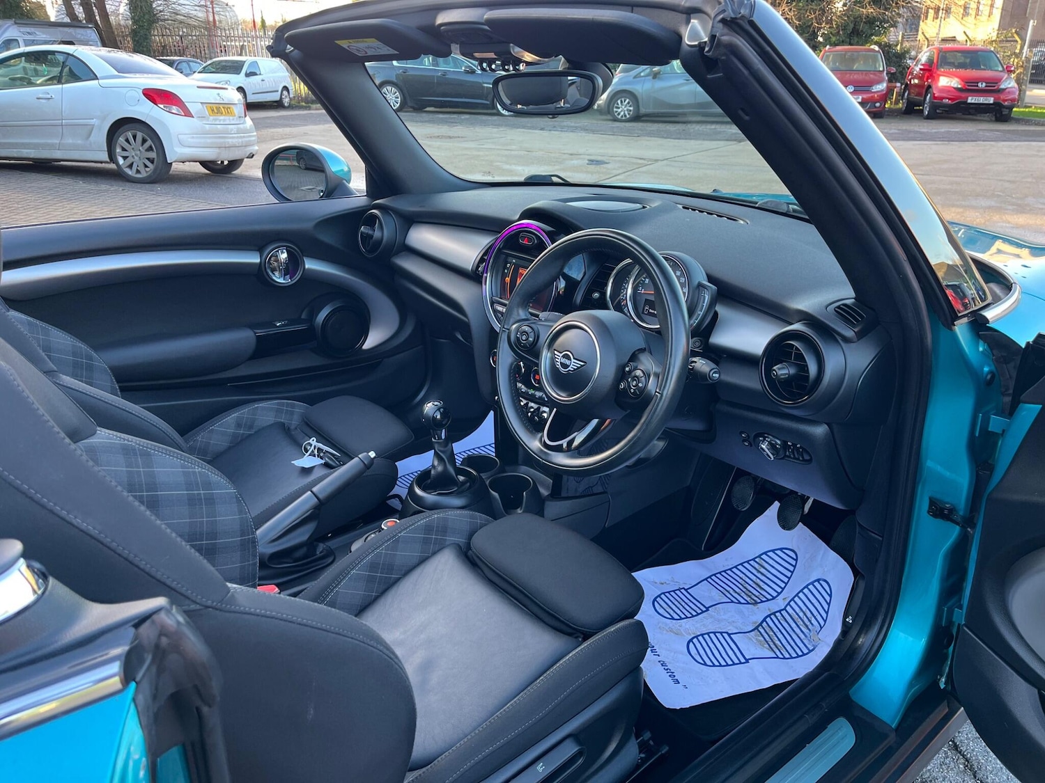 Used MINI Convertible 2018 for sale - 76886993: Photo 20