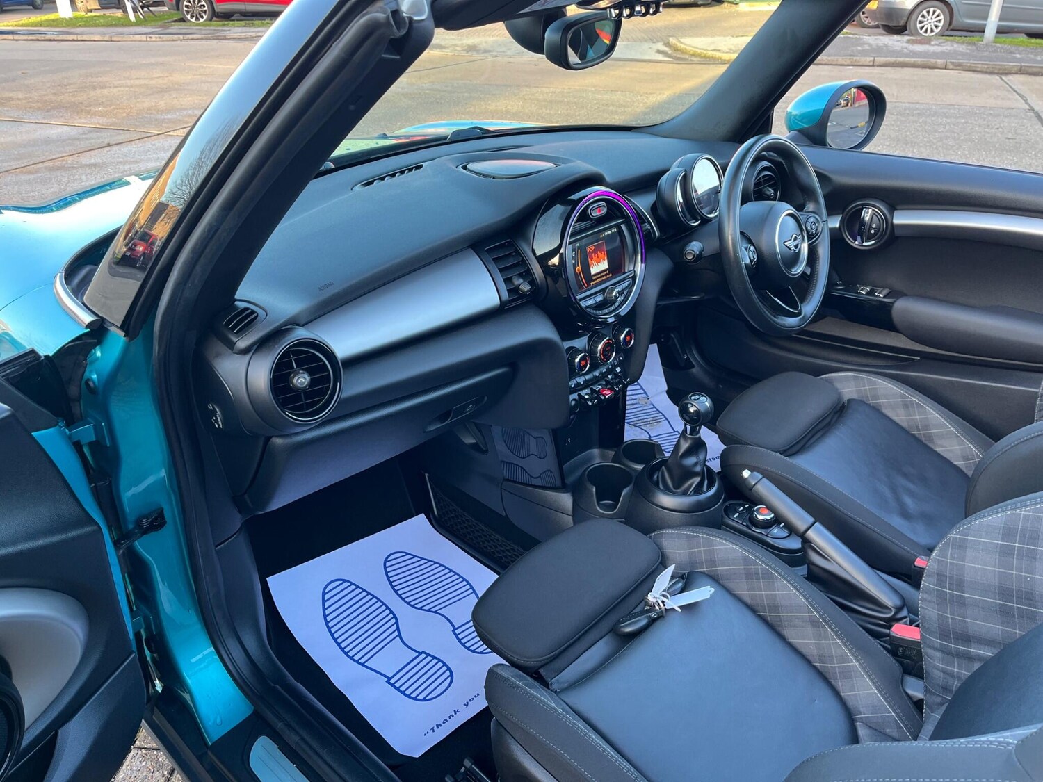 Used MINI Convertible 2018 for sale - 76886993: Photo 24