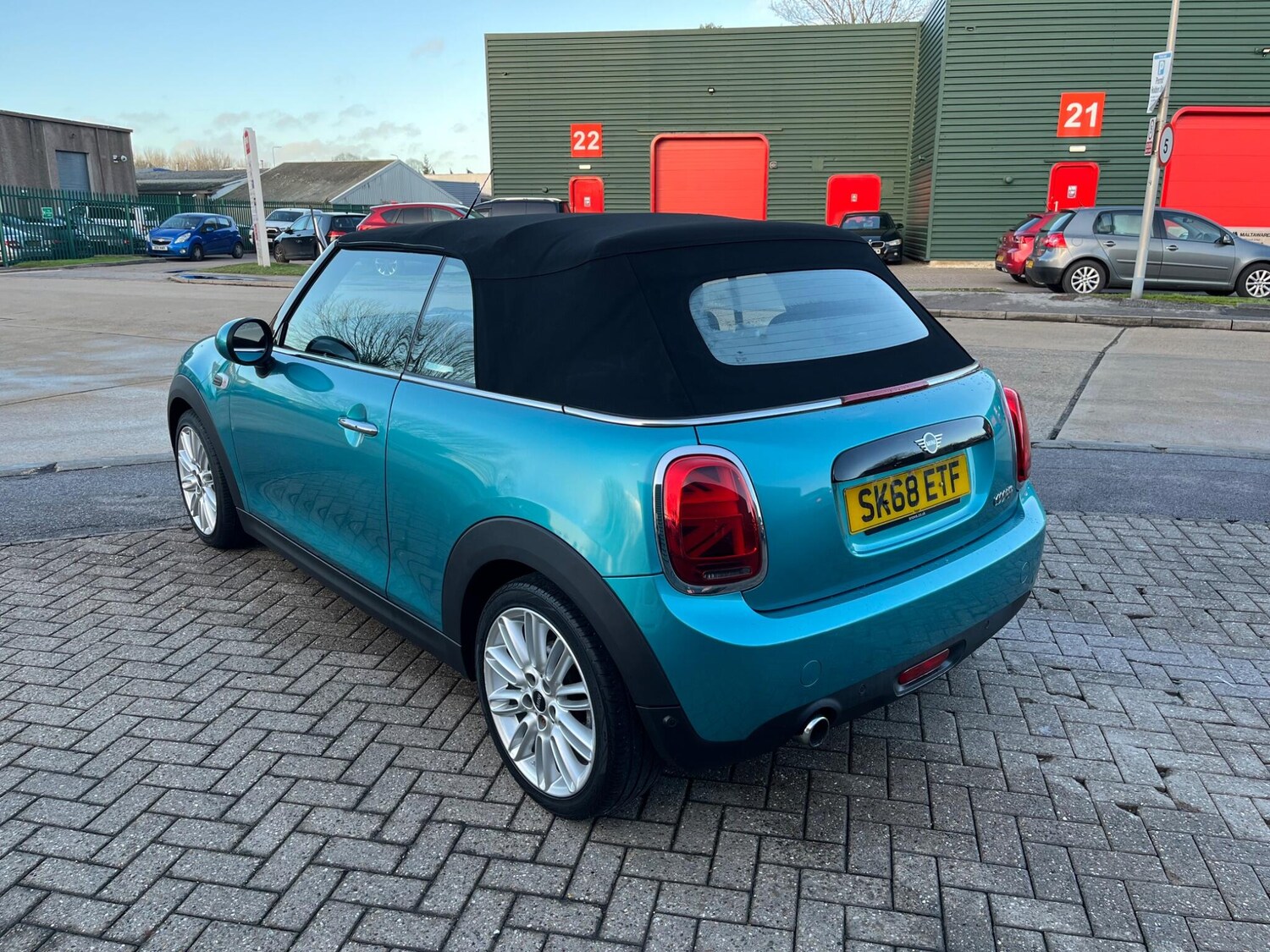 Used MINI Convertible 2018 for sale - 76886993: Photo 27