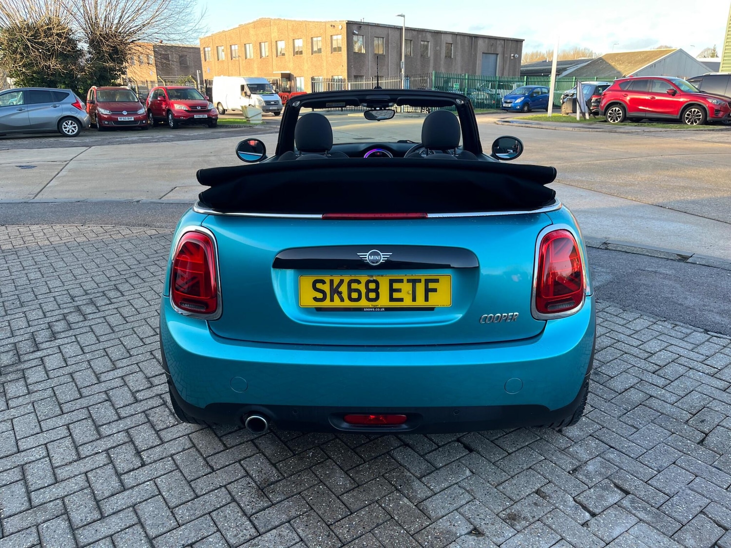 Used MINI Convertible 2018 for sale - 76886993: Photo 9