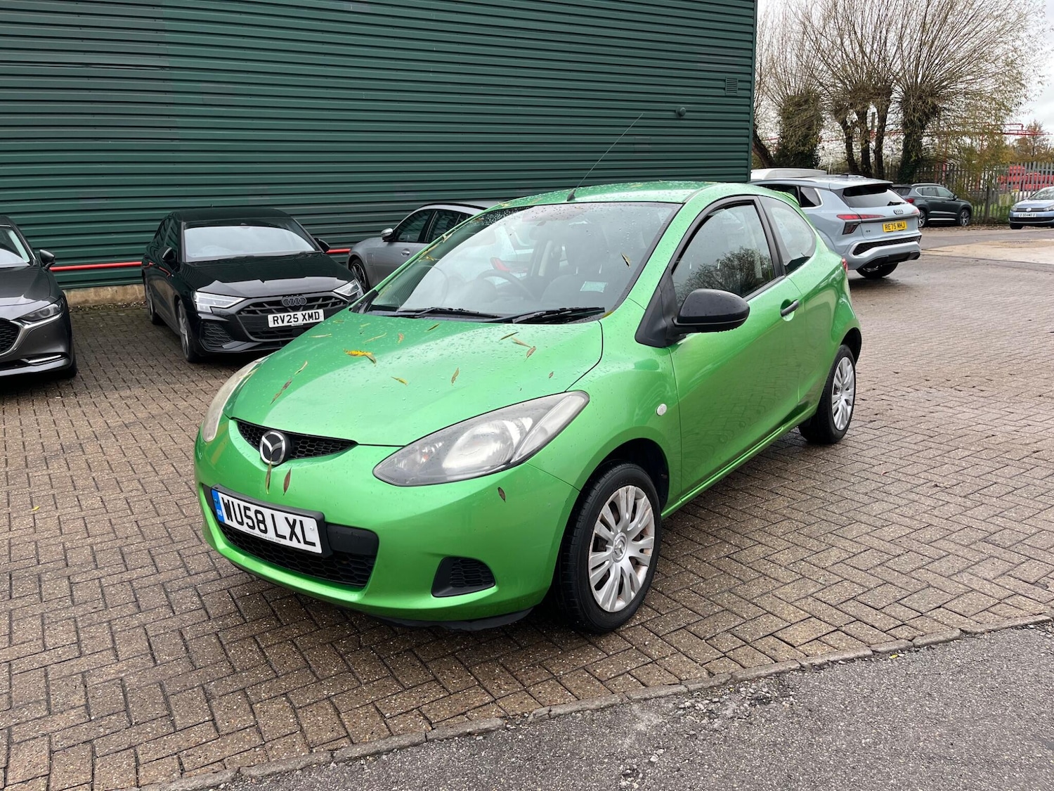 Used Mazda Mazda2 2008 for sale - 76992073: Photo 3