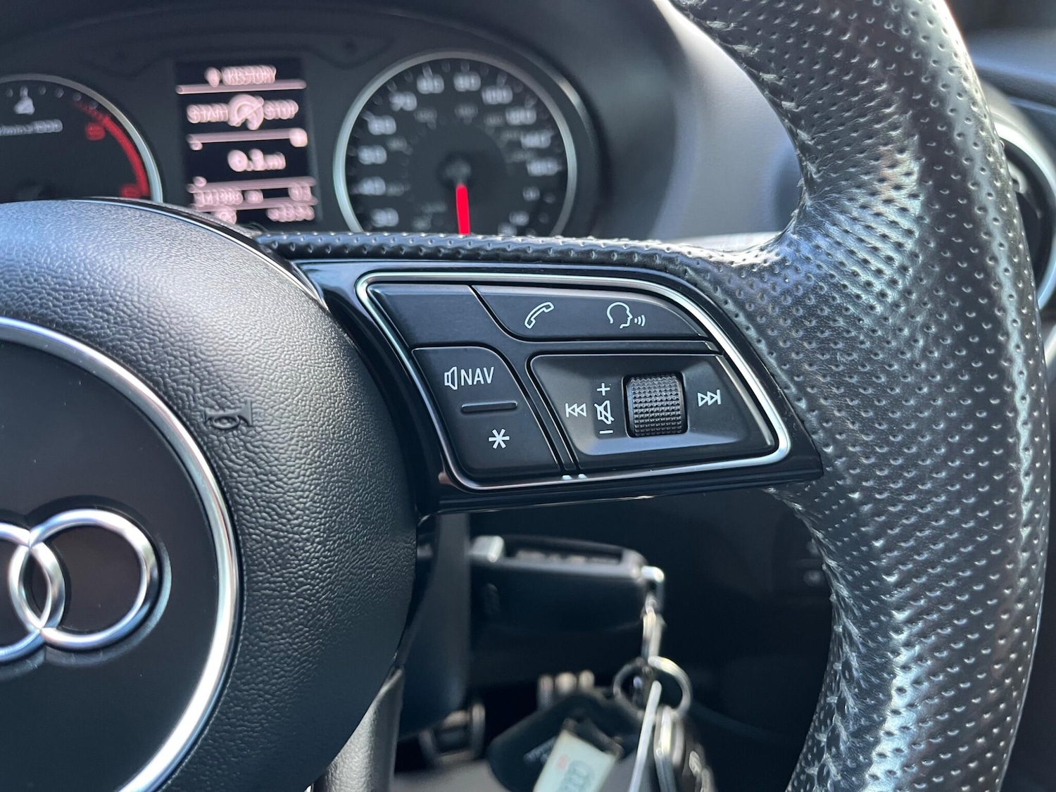 Used Audi Q2 2017 for sale - 76997715: Photo 31