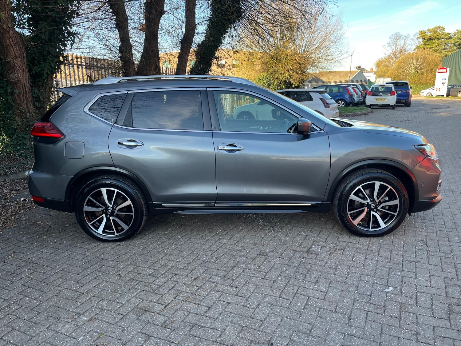 Used Nissan X-Trail 2017 for sale - 76658505: Photo 12