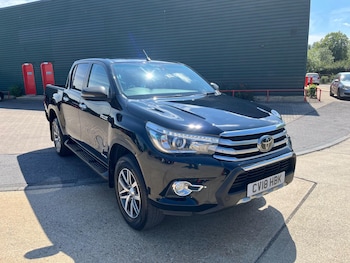 Used Toyota Hilux 2018 for sale - 75493904: Photo