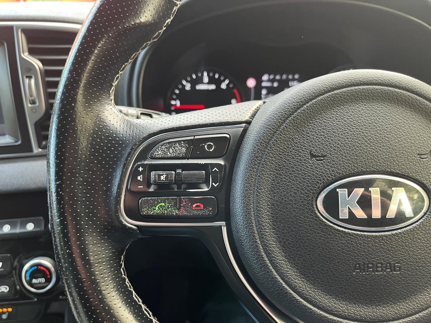 Used Kia Sportage 2017 for sale - 76239104: Photo 30