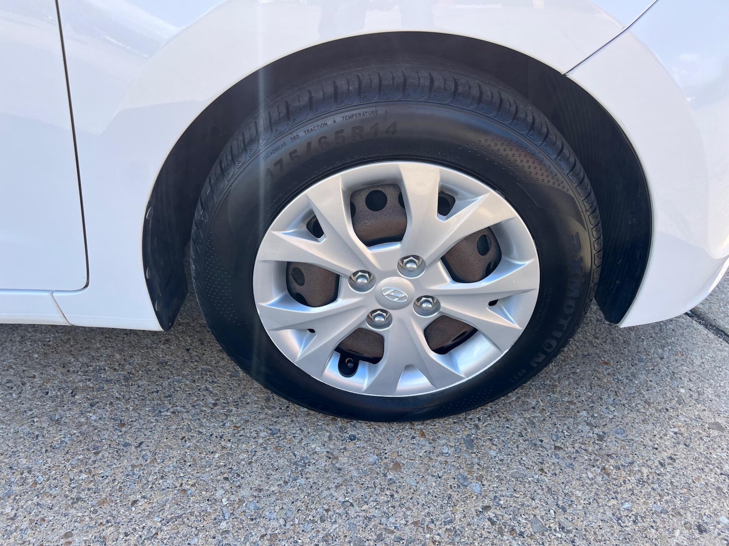 Used Hyundai i10 2017 for sale - 75669653: Photo 14