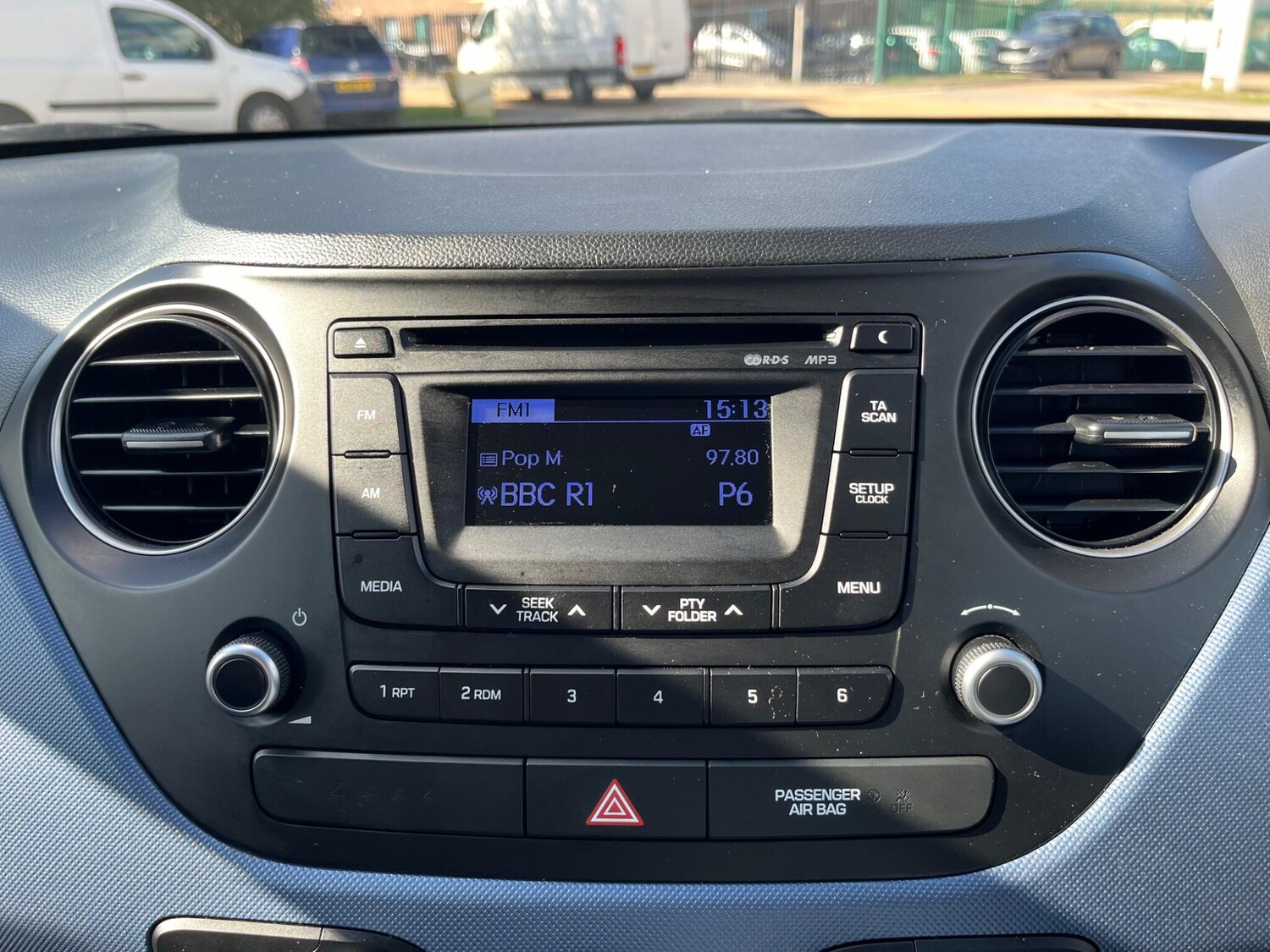 Used Hyundai i10 2017 for sale - 75669653: Photo 23