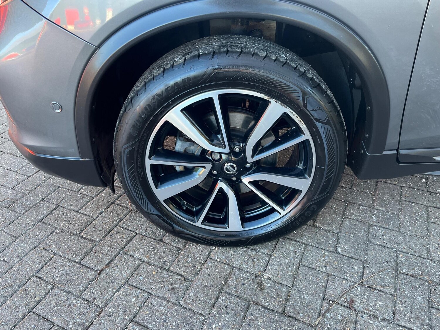 Used Nissan X-Trail for sale - 77723299: Photo 15