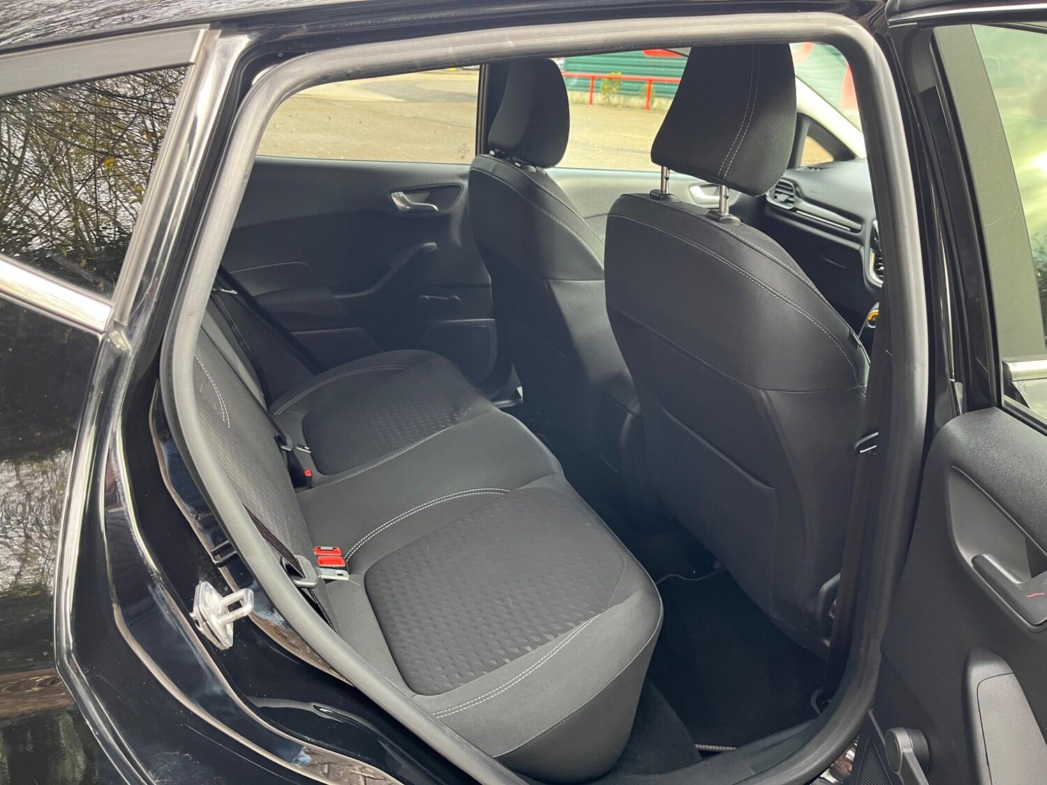 Used Ford Fiesta 2019 for sale - 76136206: Photo 23