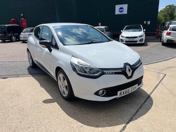Used Renault Clio 2016 for sale - 79050109: Photo