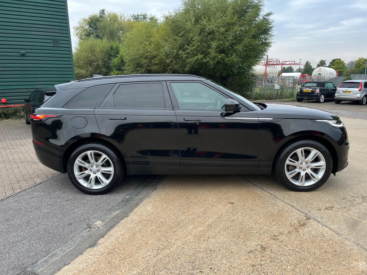 Used Land Rover Range Rover Velar 2018 for sale - 75884271: Photo 11