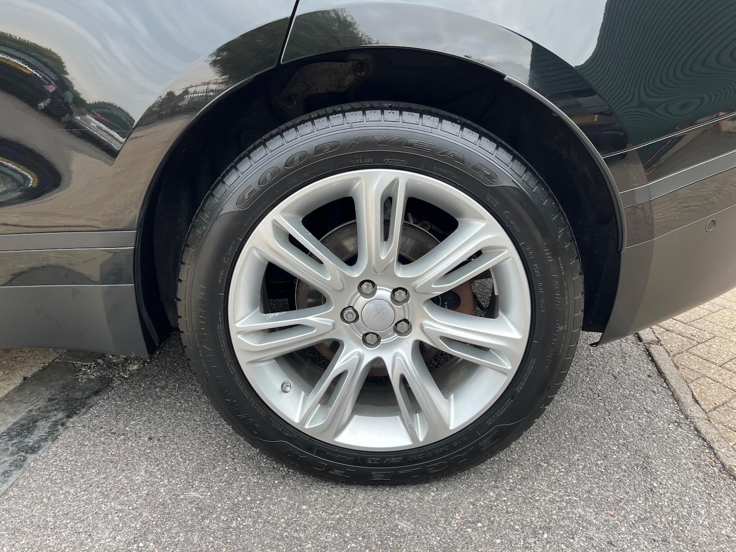 Used Land Rover Range Rover Velar 2018 for sale - 75884271: Photo 16