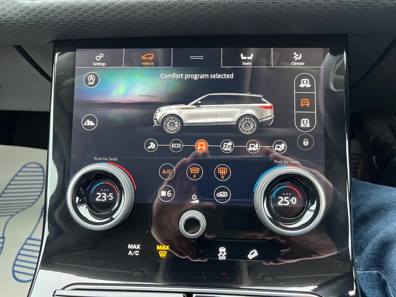 Used Land Rover Range Rover Velar 2018 for sale - 75884271: Photo 29