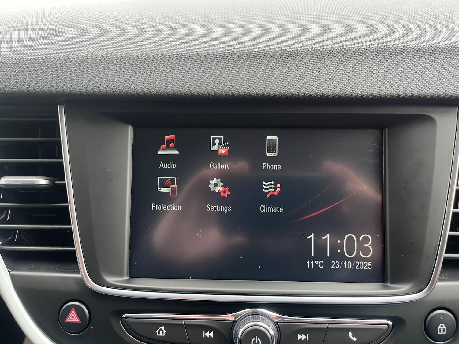 Used Vauxhall Crossland 2021 for sale - 76226353: Photo 18