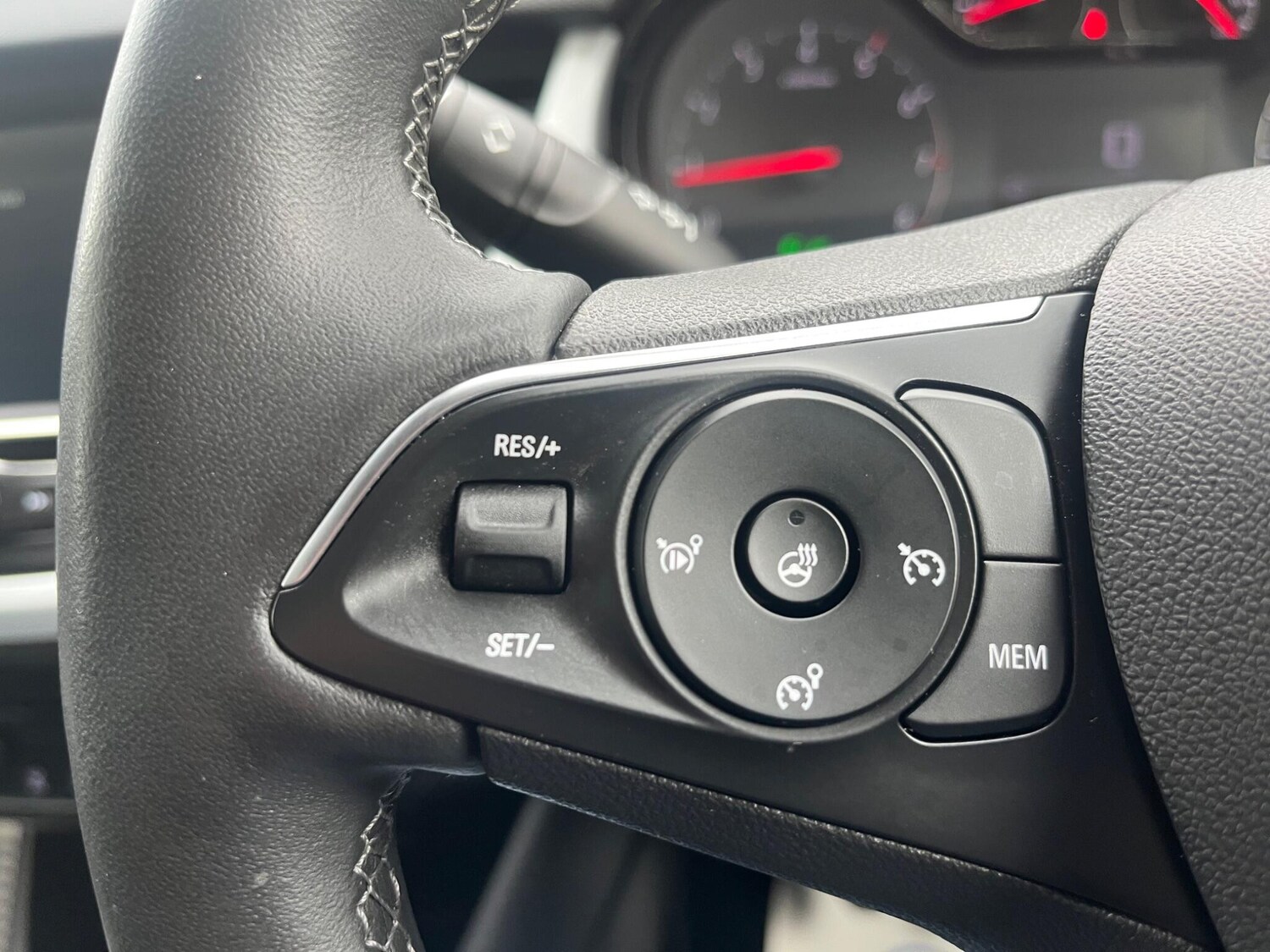 Used Vauxhall Crossland 2021 for sale - 76226353: Photo 28