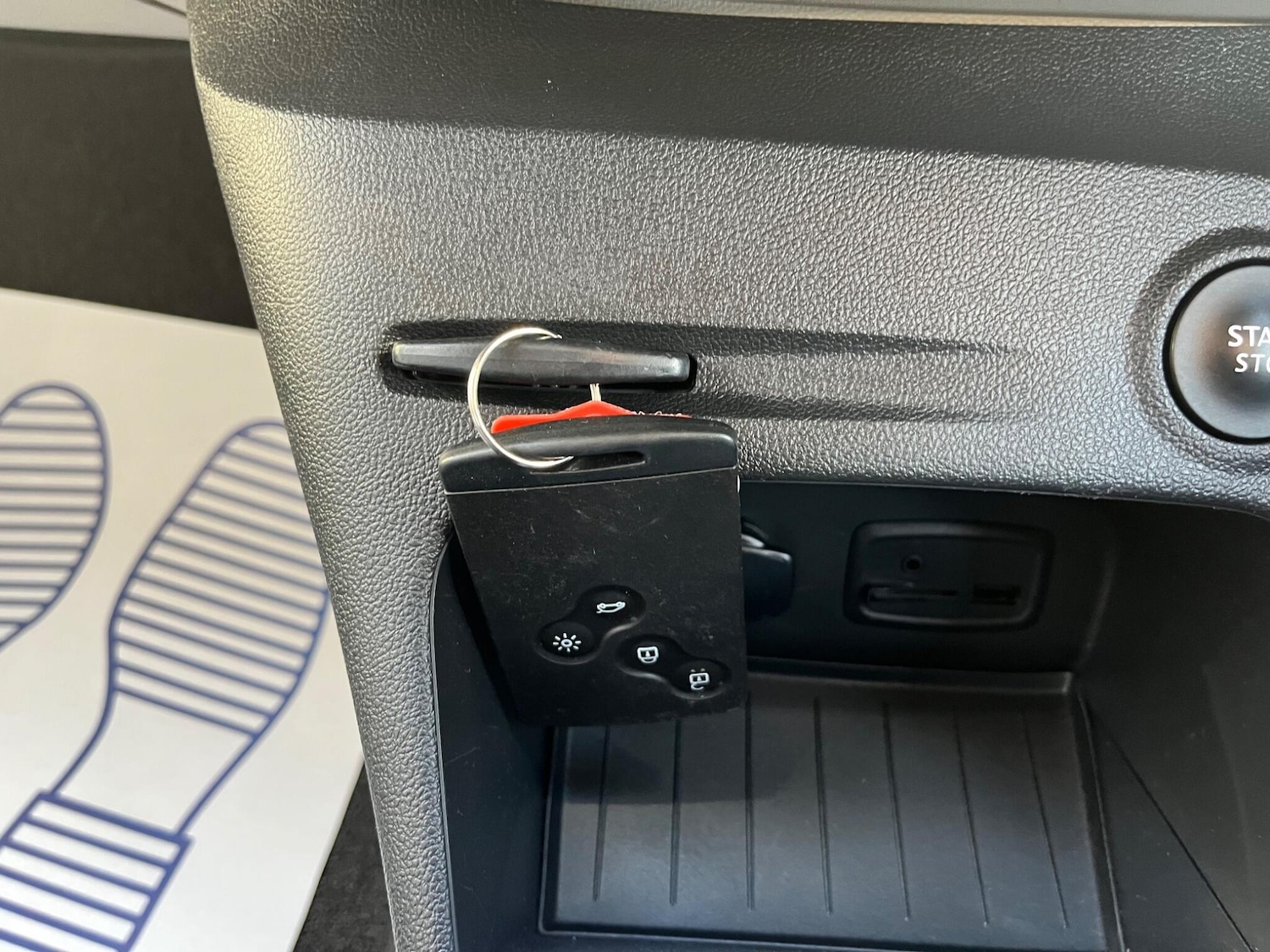 Used Renault Captur 2019 for sale - 76753374: Photo 32