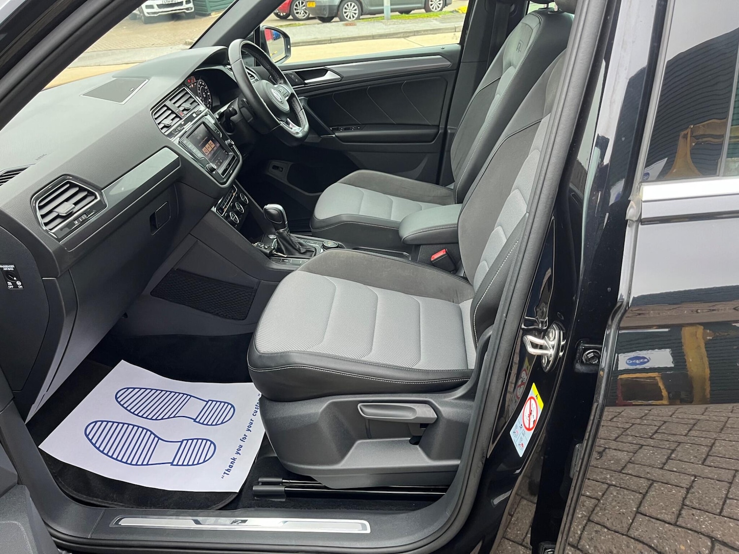 Used Volkswagen Tiguan 2017 for sale - 77230263: Photo 25