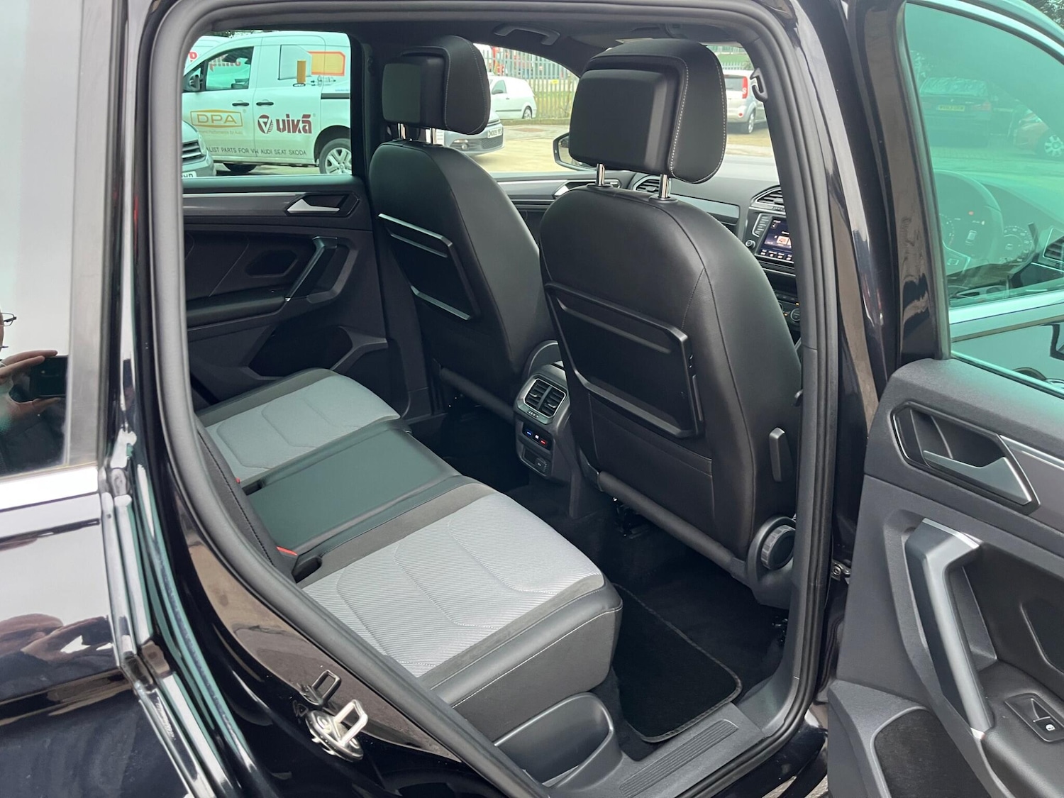 Used Volkswagen Tiguan 2017 for sale - 77230263: Photo 26