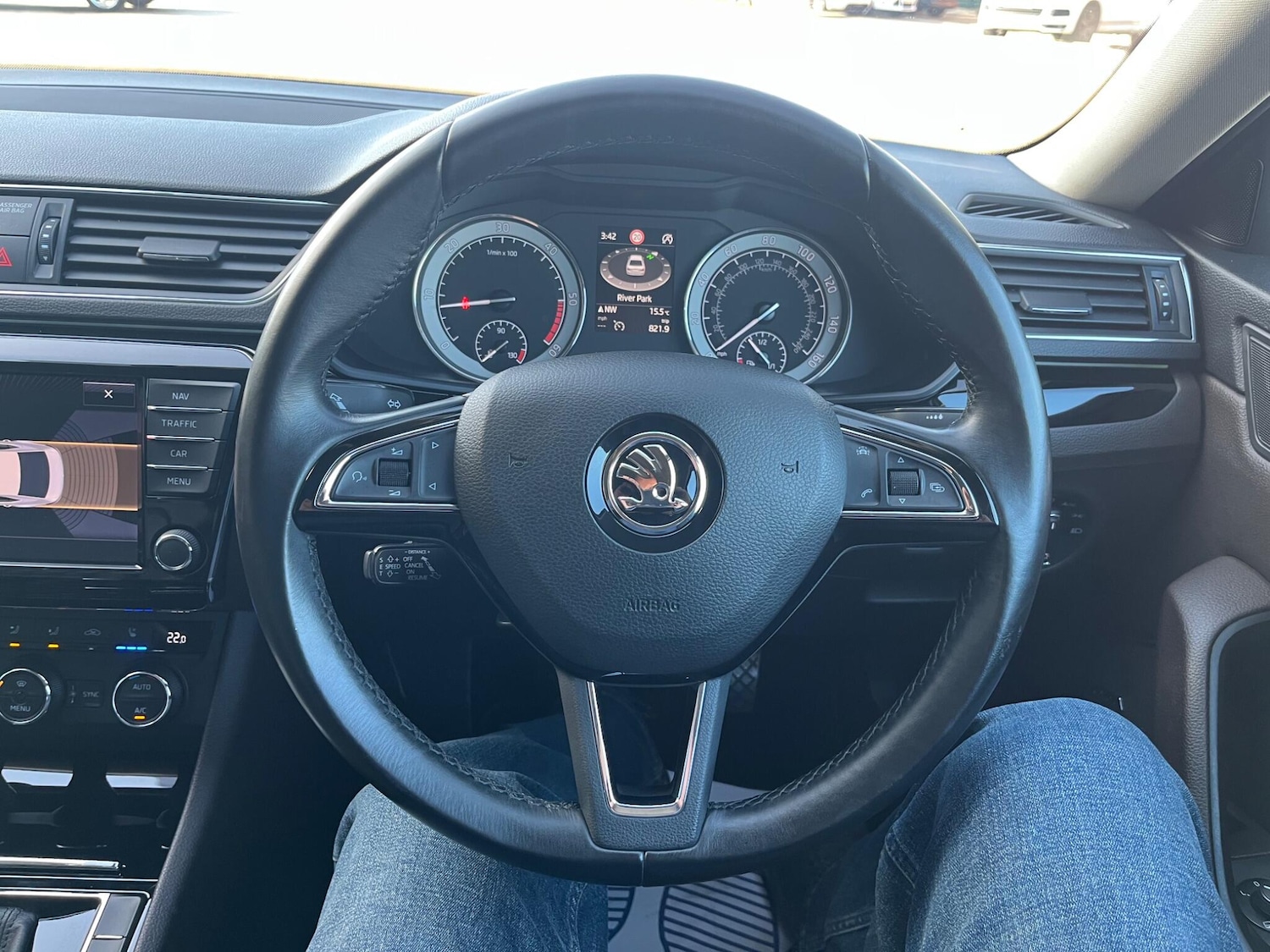 Used Skoda Superb 2015 for sale - 77646057: Photo 17