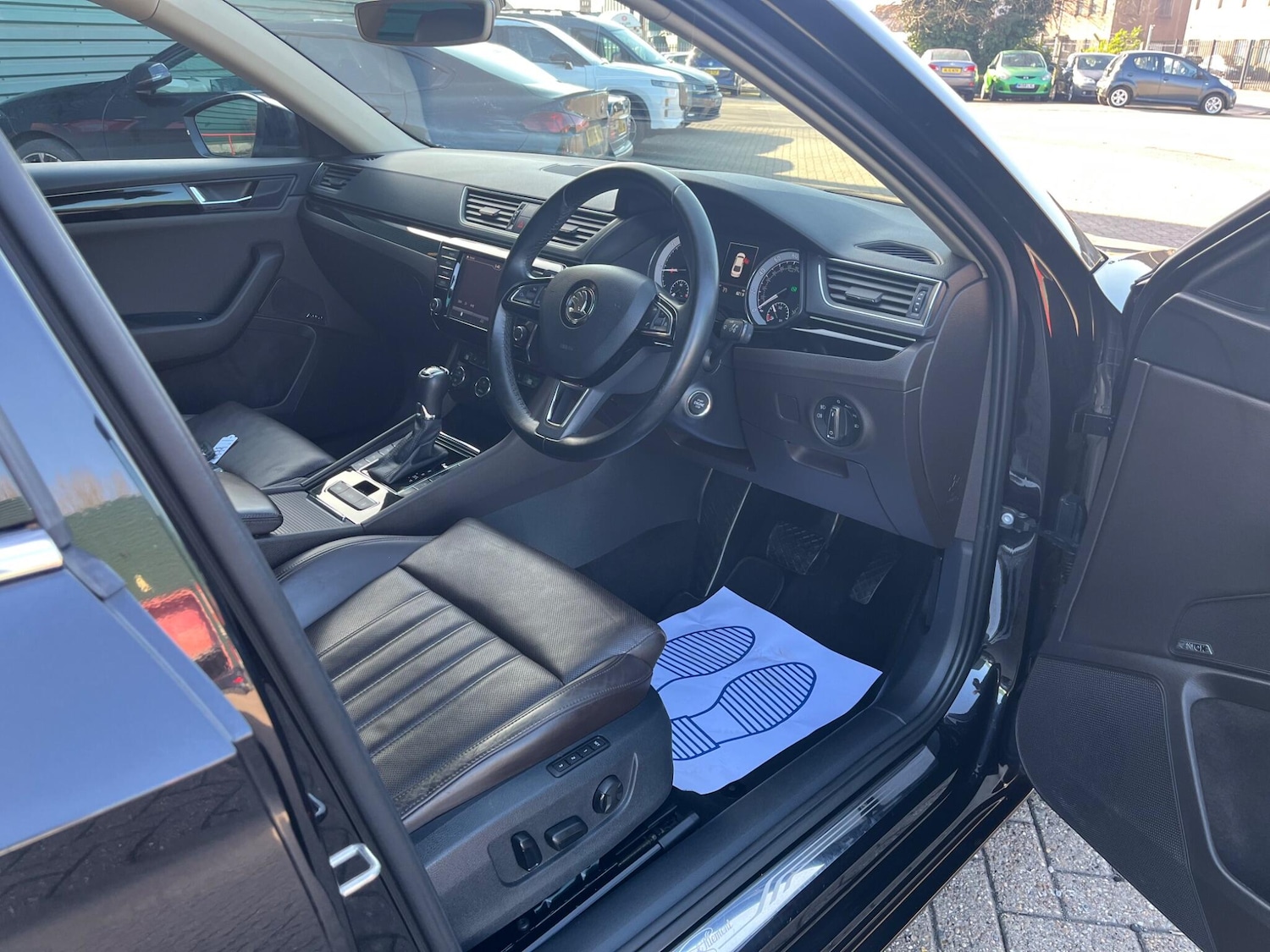 Used Skoda Superb 2015 for sale - 77646057: Photo 21