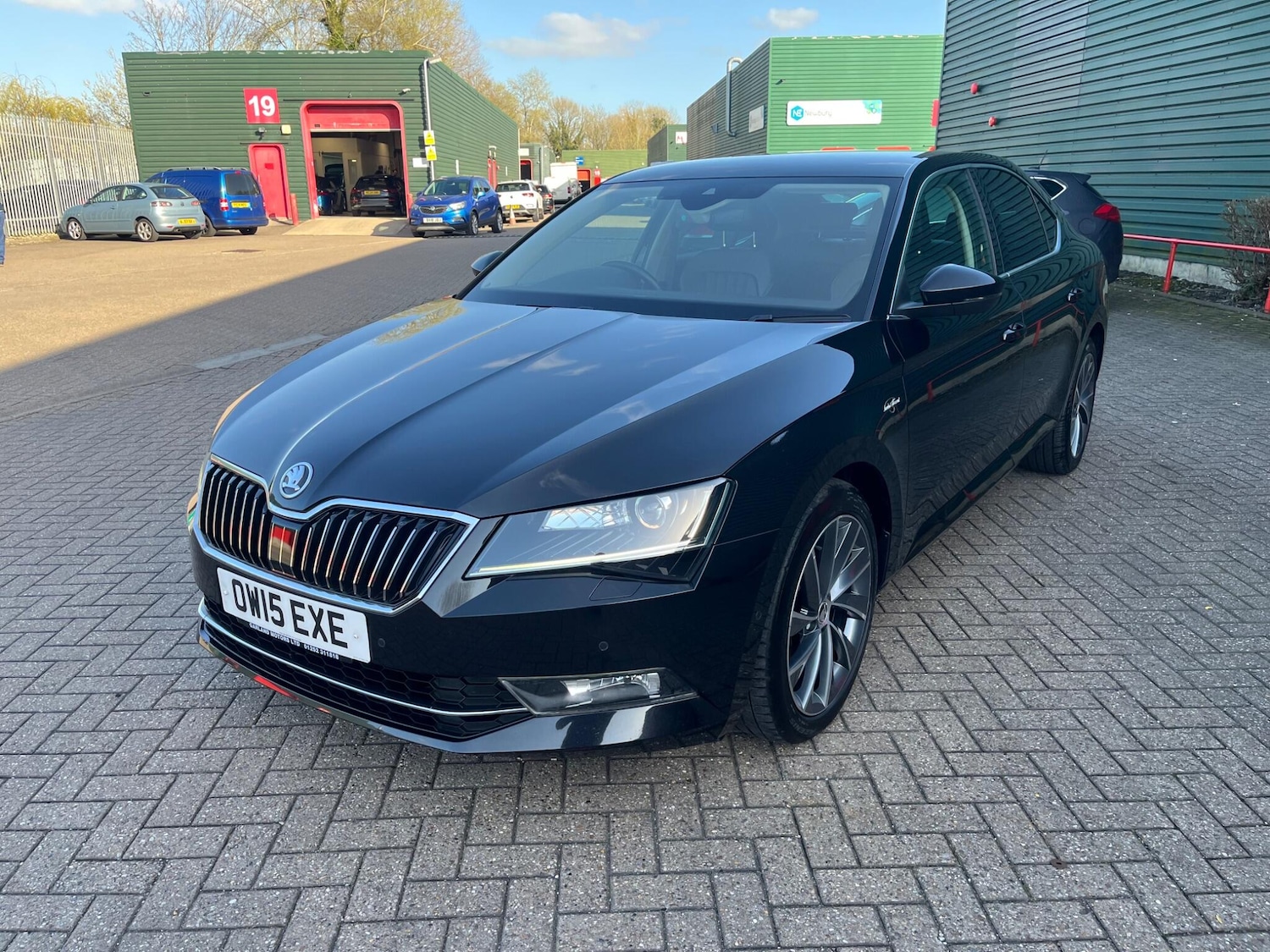 Used Skoda Superb 2015 for sale - 77646057: Photo 5