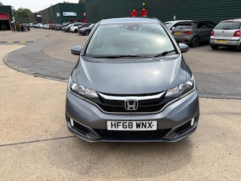Used Honda Jazz 2018 for sale - 79292414: Photo