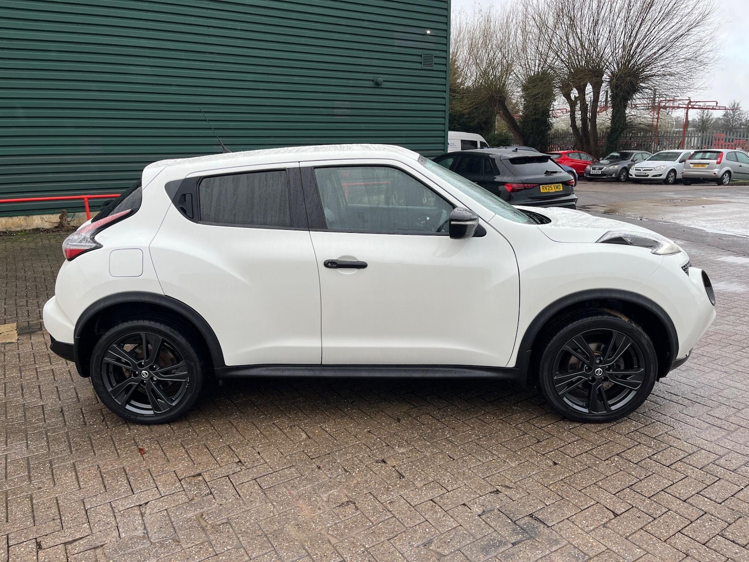 Used Nissan Juke 2016 for sale - 76424261: Photo 11