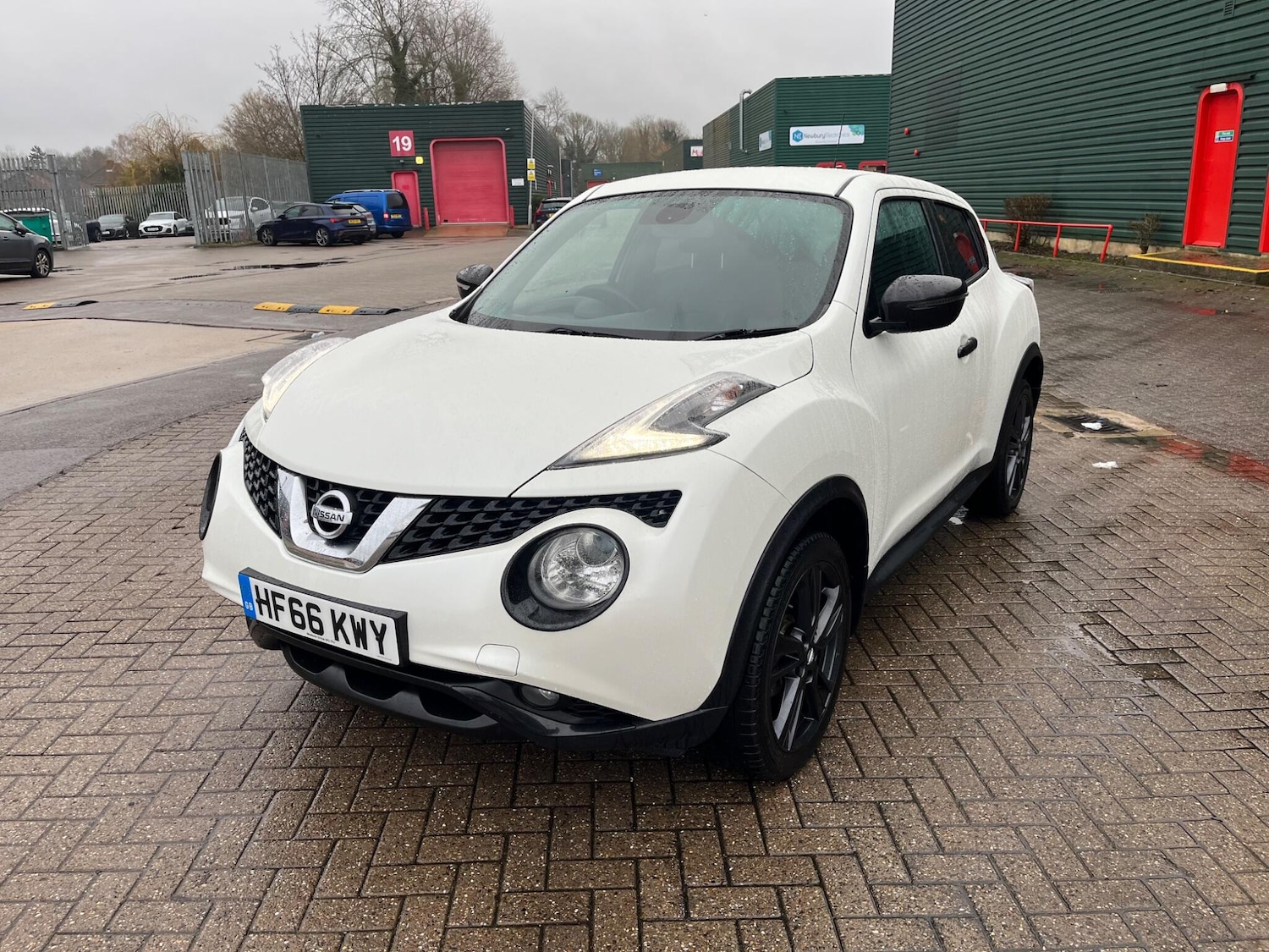 Used Nissan Juke 2016 for sale - 76424261: Photo 5