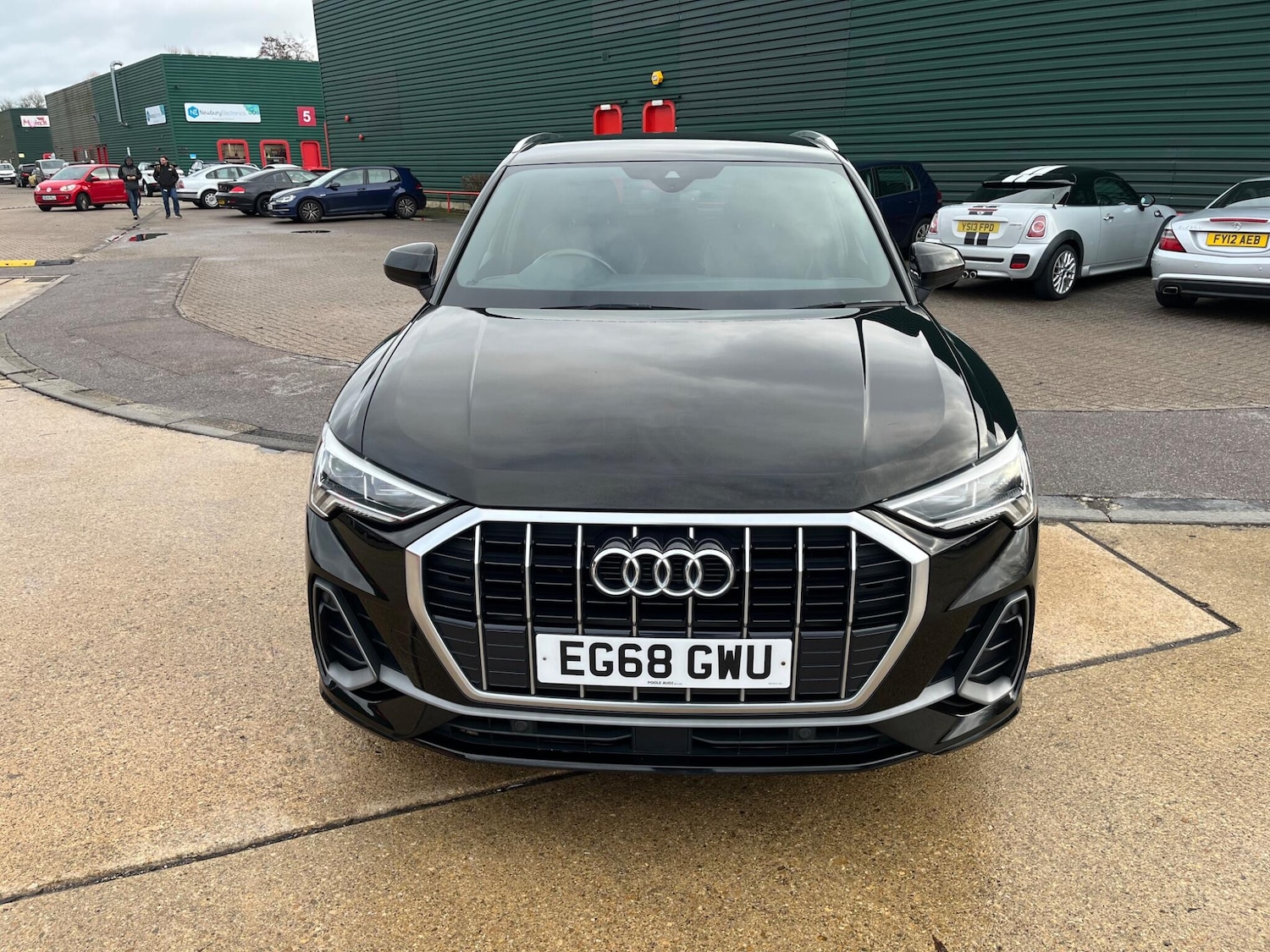 Used Audi Q3 2019 for sale - 77130694: Photo 3
