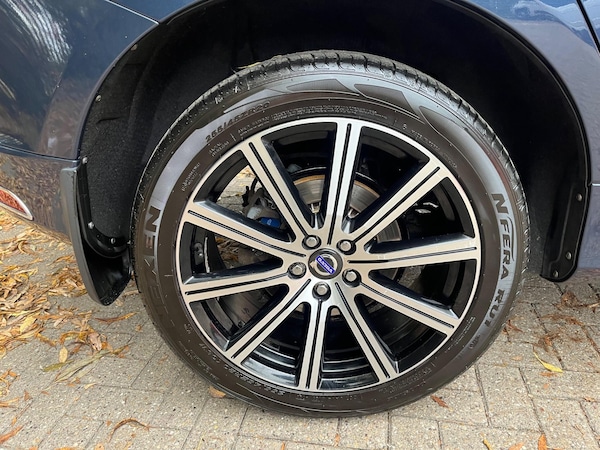 Used Volvo XC60 2014 for sale - 76189625: Photo 13