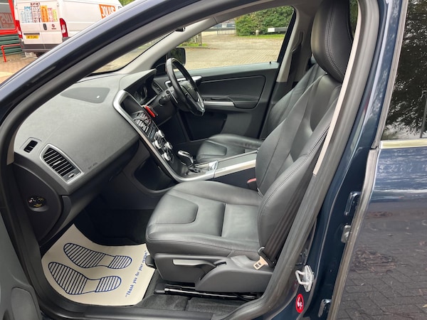 Used Volvo XC60 2014 for sale - 76189625: Photo 24