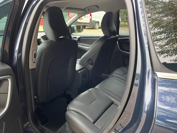 Used Volvo XC60 2014 for sale - 76189625: Photo 25