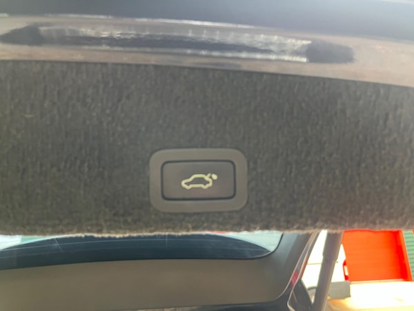 Used Volvo XC60 2014 for sale - 76189625: Photo 27