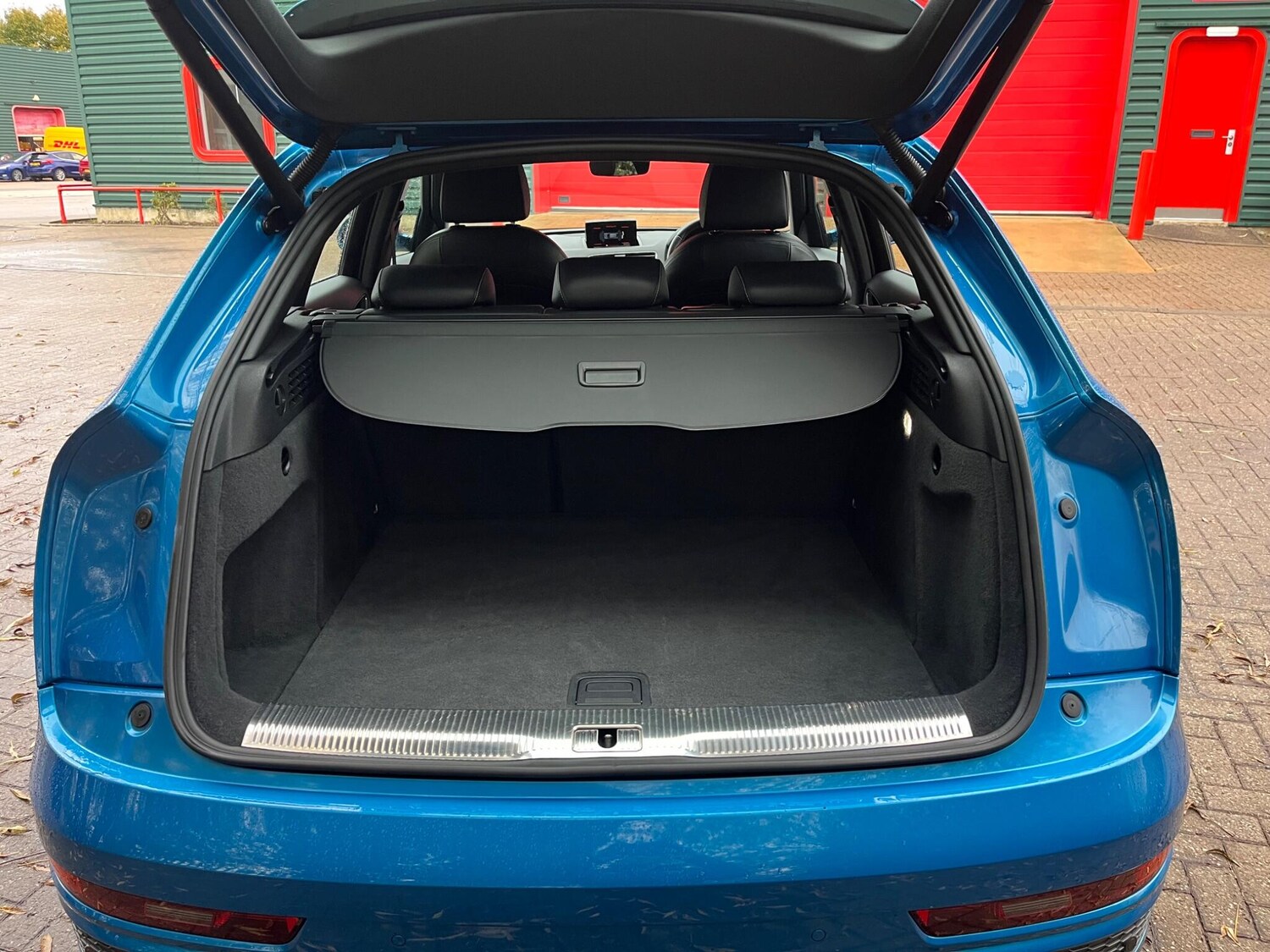 Used Audi Q3 2016 for sale - 76238937: Photo 19