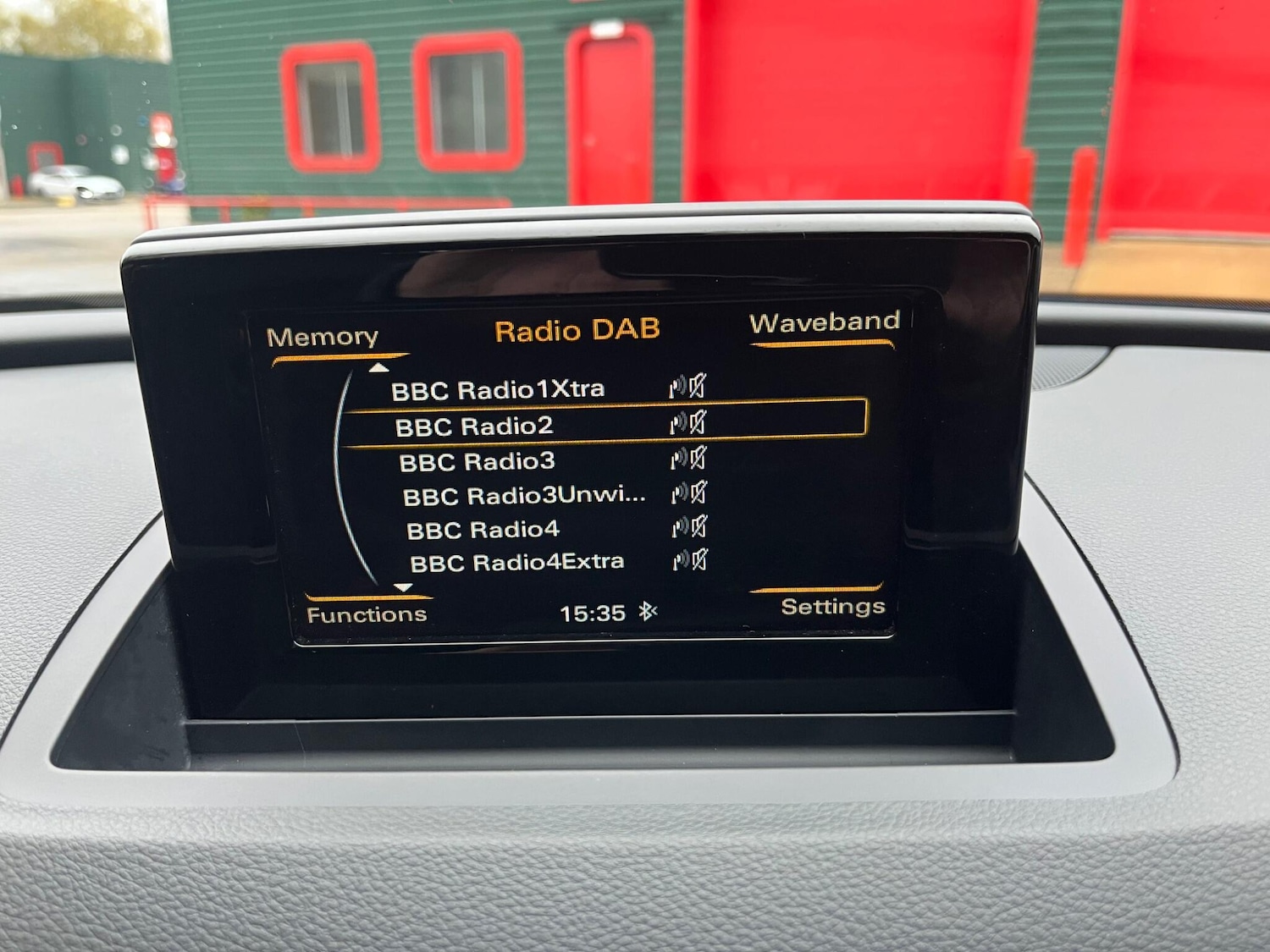 Used Audi Q3 2016 for sale - 76238937: Photo 24