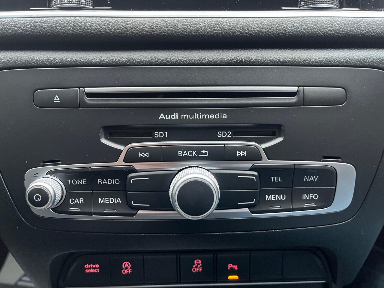 Used Audi Q3 2016 for sale - 76238937: Photo 27