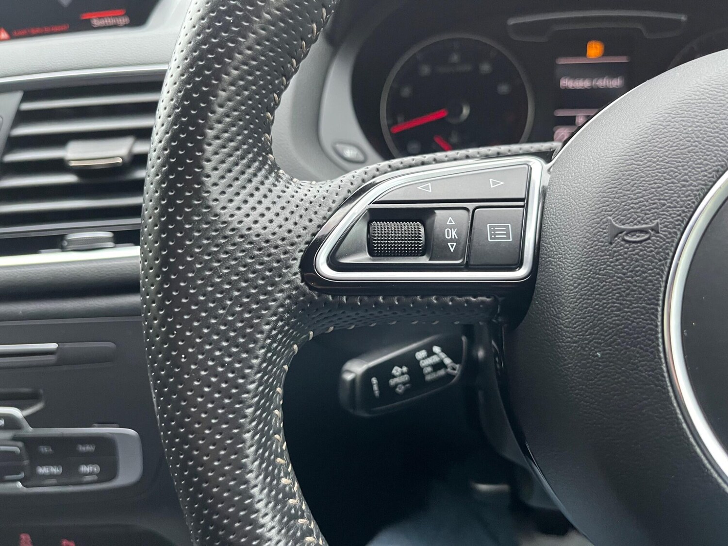 Used Audi Q3 2016 for sale - 76238937: Photo 30