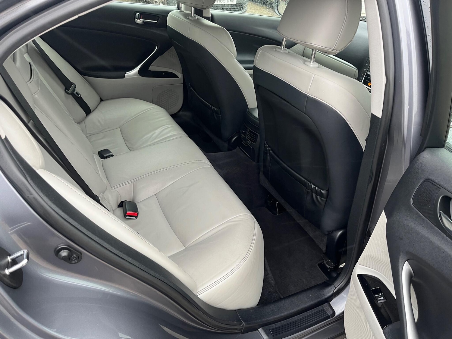 Used Lexus IS 2011 for sale - 76802029: Photo 25