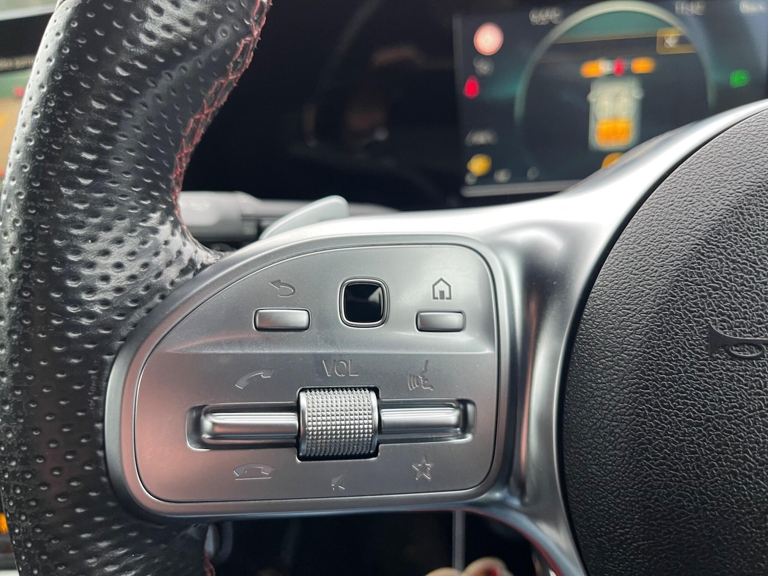 Used Mercedes-Benz A-Class 2019 for sale - 76886123: Photo 30