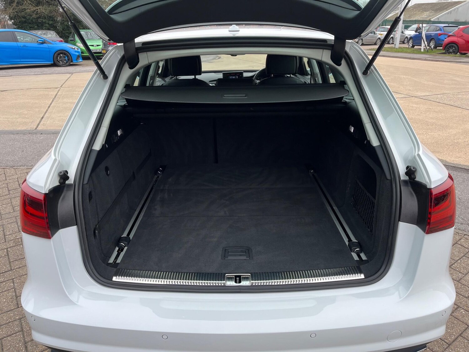 Used Audi A6 Avant 2018 for sale - 77670937: Photo 28