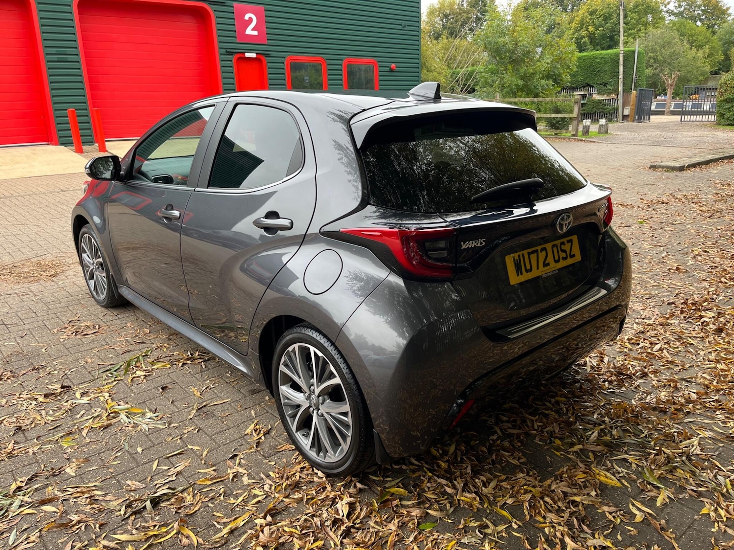 Used Toyota Yaris 2022 for sale - 76989948: Photo 7