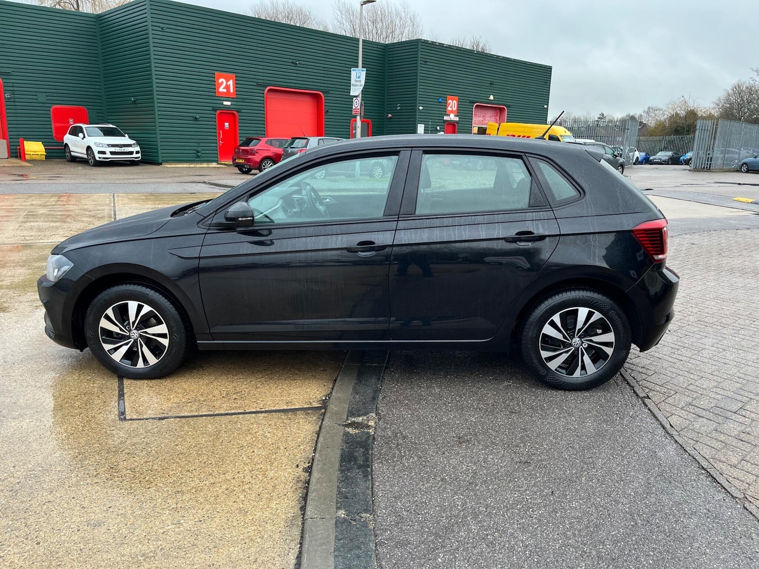Used Volkswagen Polo 2018 for sale - 77290877: Photo 12