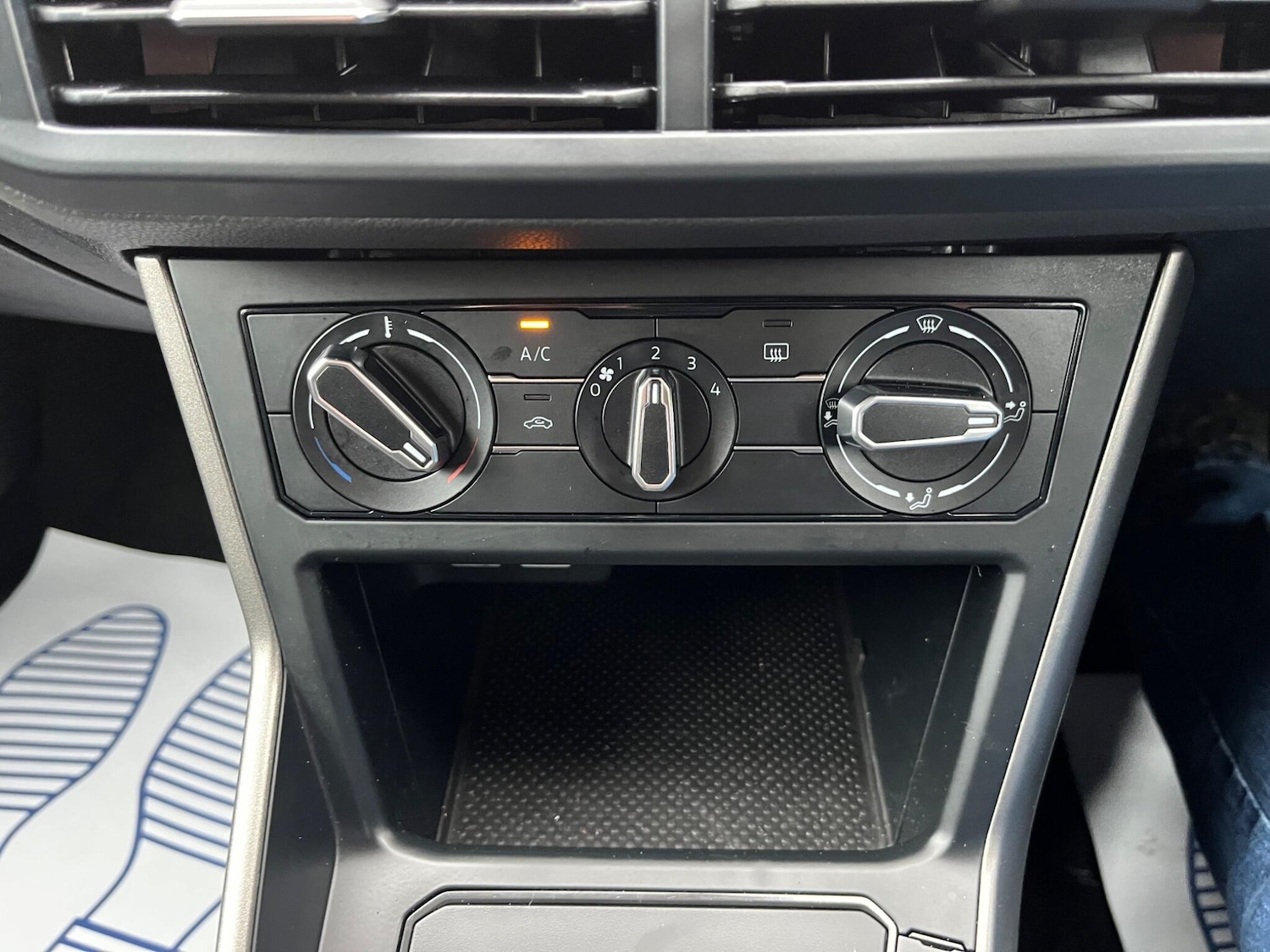 Used Volkswagen Polo 2018 for sale - 77290877: Photo 27