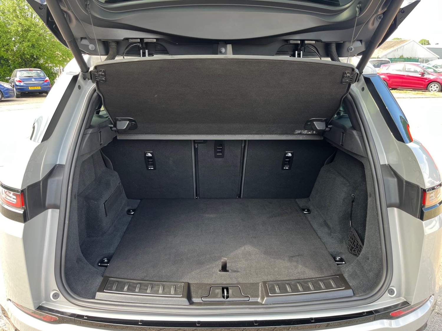 Vehicle 28