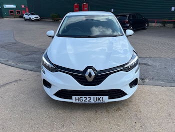 Used Renault Clio 2022 for sale - 79268679: Photo