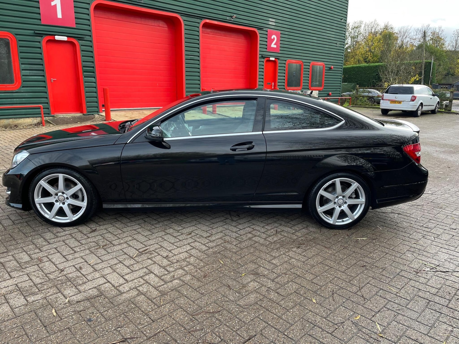 Used Mercedes-Benz C Class 2015 for sale - 76993015: Photo 11