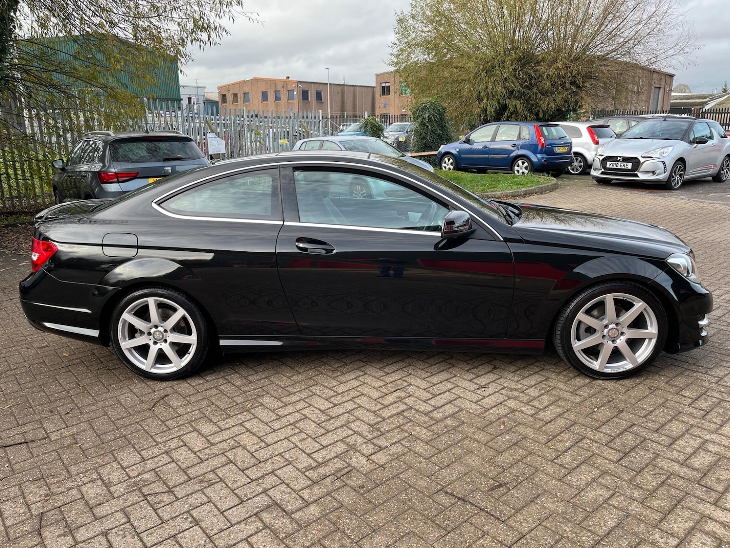 Used Mercedes-Benz C Class 2015 for sale - 76993015: Photo 12