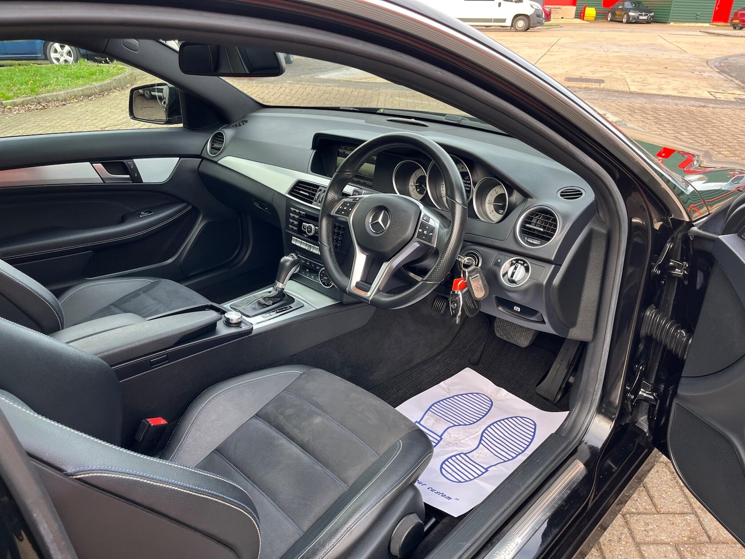 Used Mercedes-Benz C Class 2015 for sale - 76993015: Photo 22