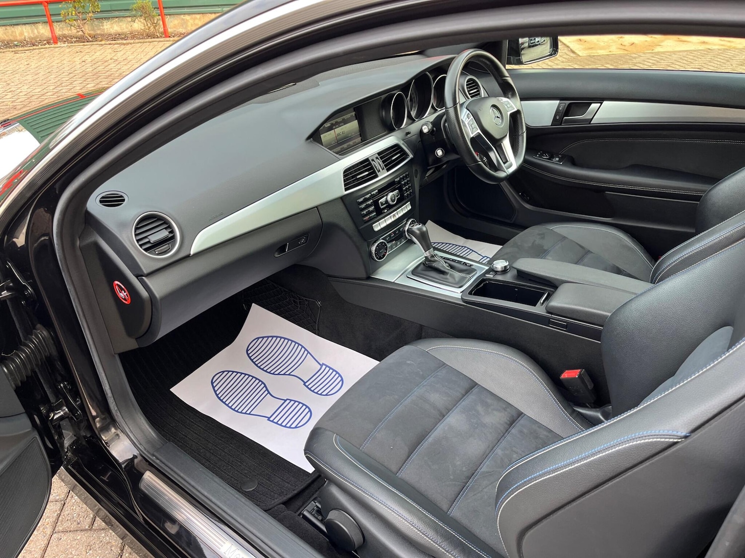 Used Mercedes-Benz C Class 2015 for sale - 76993015: Photo 25